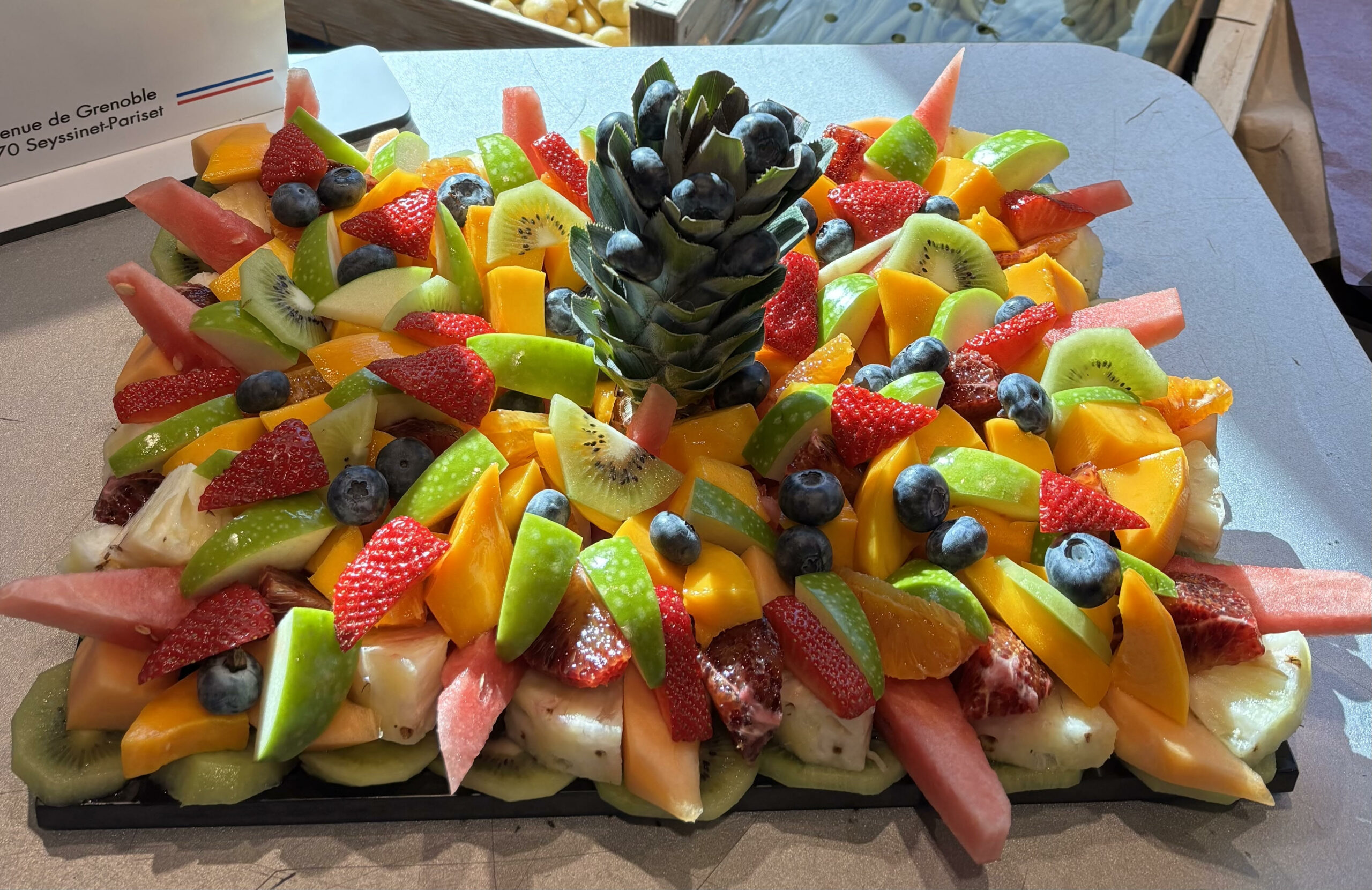 Plateaux de fruits découpés